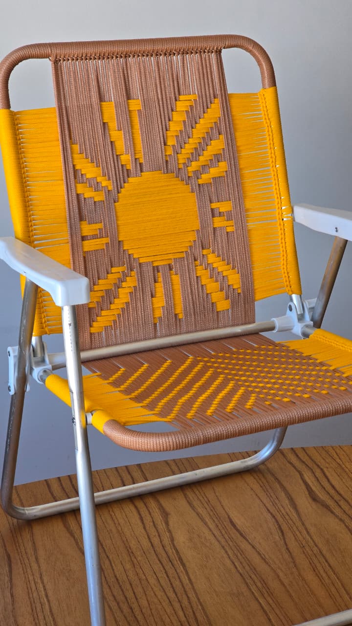 sol amarelo